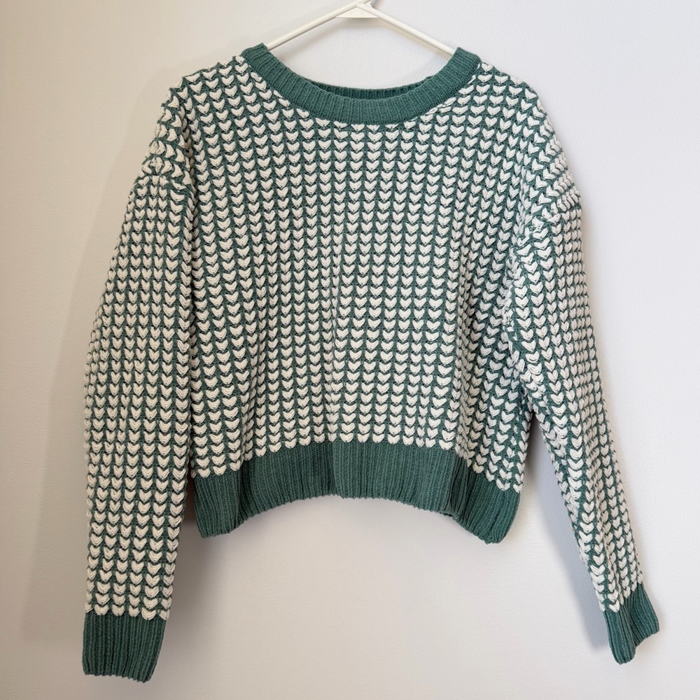 Hazel Moon Green and White Crew Neck Soft Sweater Size Large